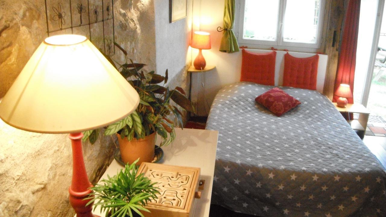 La Maison Rouge Chauvigny Bagian luar foto